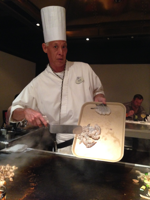 Chef Naoki and the shrimp he would soon try forcing us to catch with our mouths.